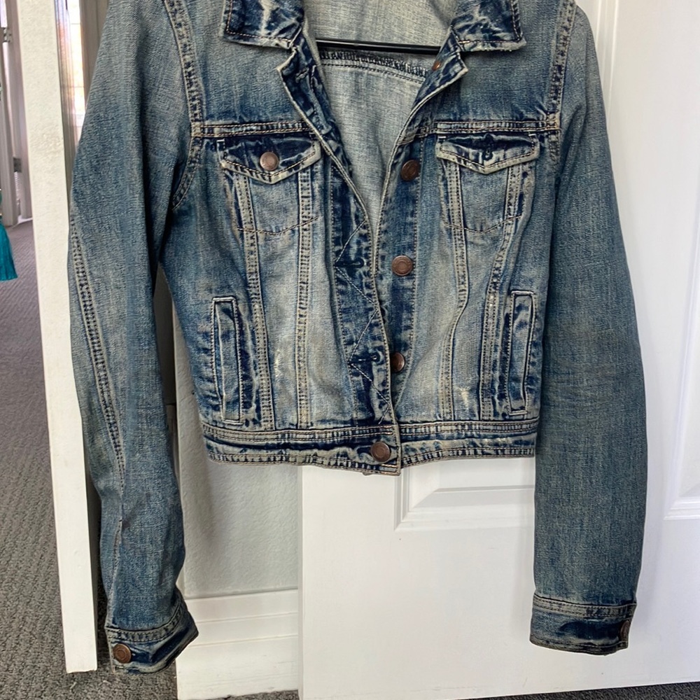 American Eagle Cropped Jean Jacket